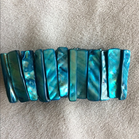 🎉HP 9/28🍭2 abalone shell bracelets - Picture 4 of 8